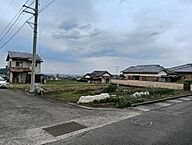 愛媛県新居浜市萩生治良丸2520-1：物件画像