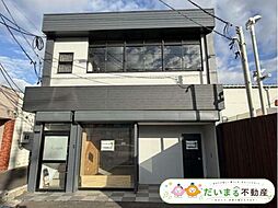 QOL安積3丁目店舗