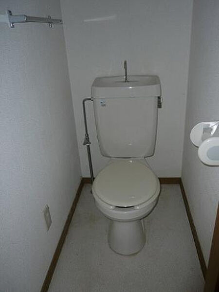 画像6:トイレ※現況を優先します。
