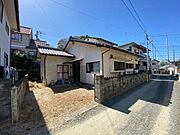 土地約50坪あり、敷地広々です♪