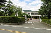 東温市立北吉井小学校 1867m