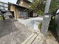 愛媛県伊予郡砥部町大南：物件画像