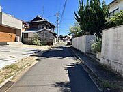 松山市内の銀行でしたら、どちらも提携しておりますので、お客様の支払い方や借り入れ状況に応じて、一番合ったご提案をさせていただきます♪