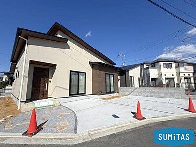 外観:松山市土居町の閑静な住宅街にあります、新築戸建です♪ 外観:松山市土居町の閑静な住宅街にあります、新築戸建です♪