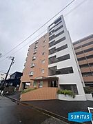 伊予市下吾川にあります、1990年築の7階建マンションです♪
