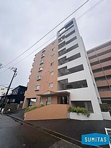 外観:伊予市下吾川にあります、1990年築の7階建マンションです♪ 外観:伊予市下吾川にあります、1990年築の7階建マンションです♪