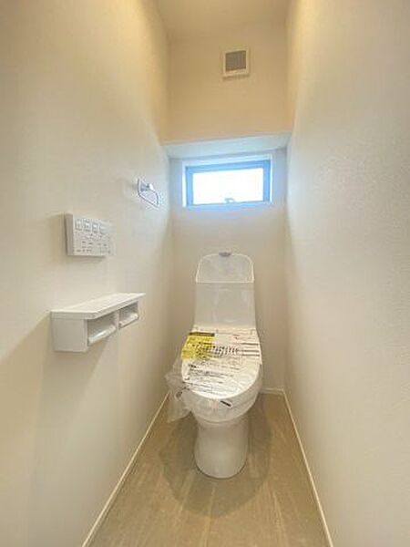 トイレを拡大表示