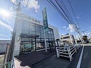 伊予銀行 いよぎんSMARTplus高岡 794m