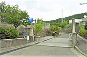 松山市立桑原中学校 2089m