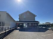 佐伯皮ふ科・形成外科 537m