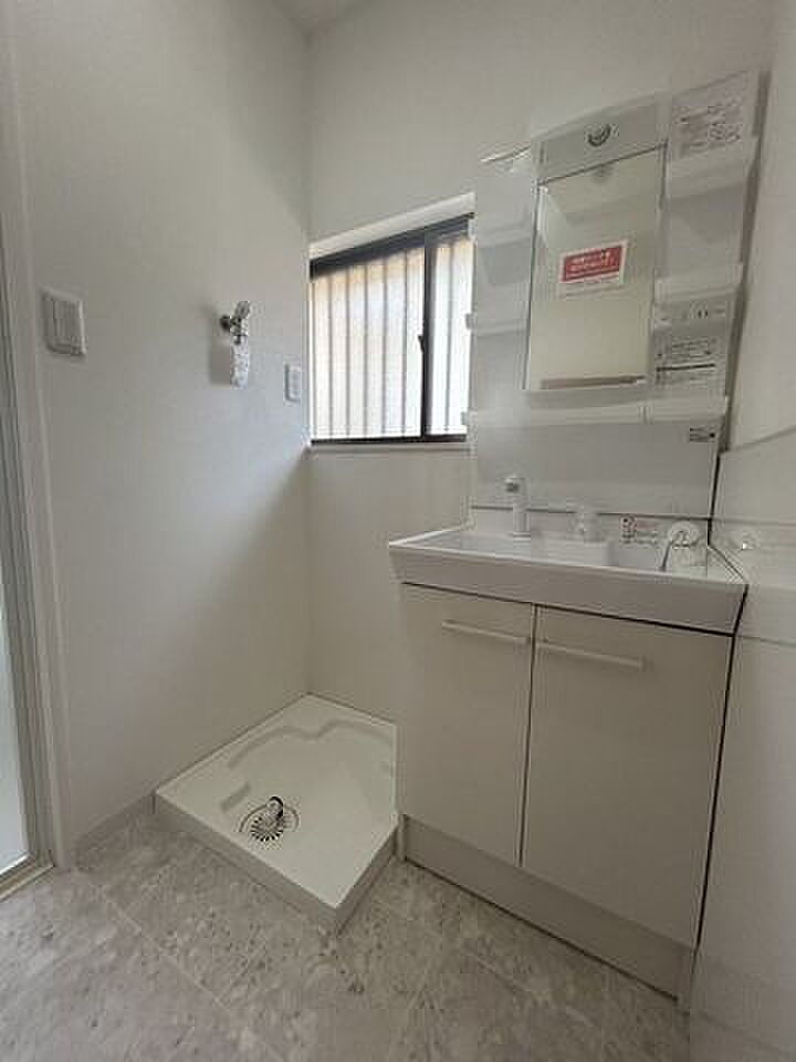 Image 22