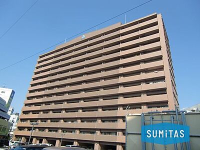 外観：松山市北藤原町にあります、2010年築13階建てのマンションです♪