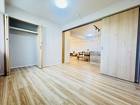 洋室 5.5帖