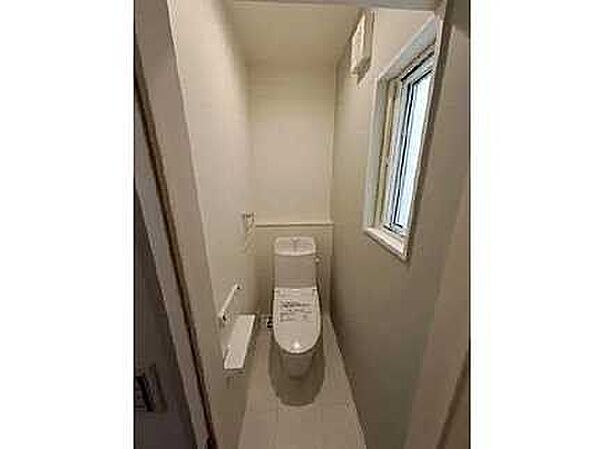 トイレを拡大表示