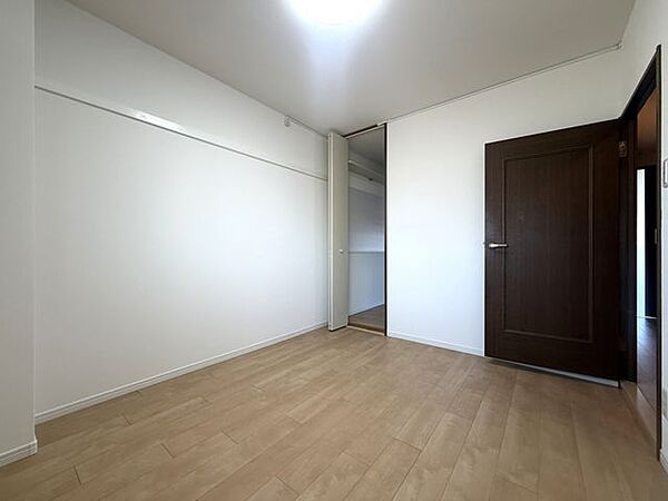 室内を拡大表示