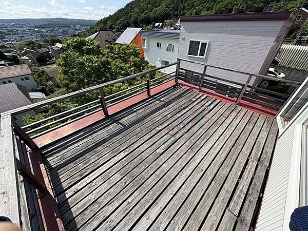 バルコニーを拡大表示
