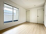 お客様の宿泊にも対応できる頼もしい空間です。