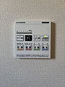 浴室は、暖房、乾燥、換気、涼風機能が付いていて寒い冬も、暑い夏でも快適に入浴が出来ます。