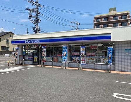 ローソン大分碩田町二丁目店 221m
