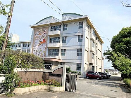 大分市立豊府小学校 708m
