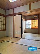 1階和室(6帖)は襖を開けるとより開放感があります◎