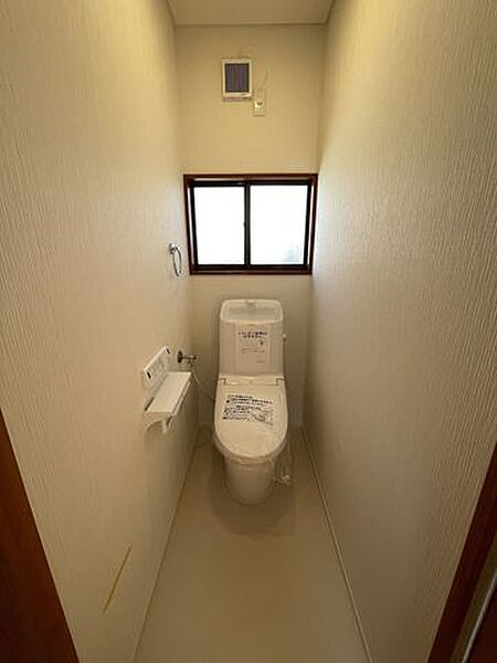 トイレを拡大表示