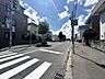 その他：【前面道路】建物解体後更地渡しとなる約55坪の土地です。建築条件はありません。