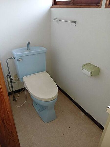 トイレを拡大表示