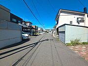 前面道路　南東側8ｍ
