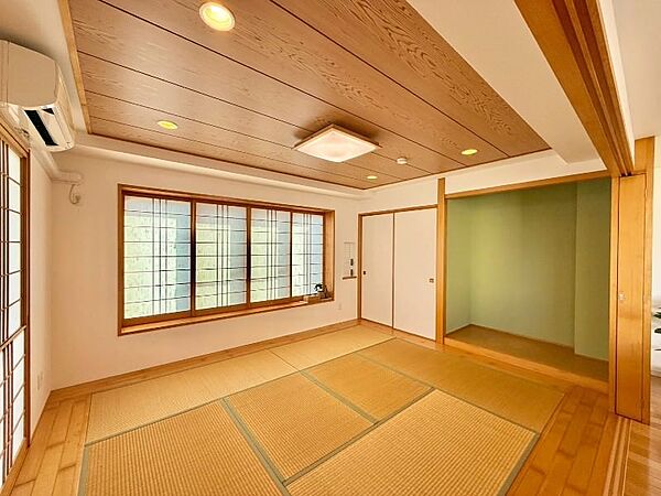 を拡大表示