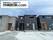 建物全体の形がつかみやすい正面外観です