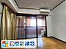 室内側から見たバルコニー（画像加工済。現況は現地にてご確認ください。）