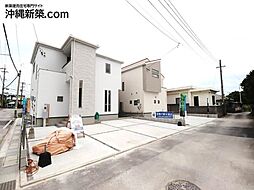 グラファーレ沖縄市諸見里(1号棟)