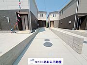 2号棟☆4ＬＤＫ+テレワークルーム3帖☆駐車2台可能♪