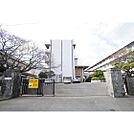中学校「水戸市立第一中学校まで749ｍ」水戸市立第一中学校