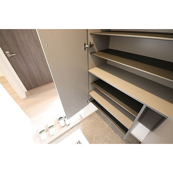 apartment 茨城県水戸市三の丸3丁目
三の丸の賃貸情報を見る
物件地図