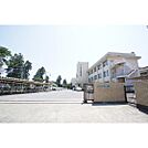 中学校「水戸市立赤塚中学校まで1300ｍ」水戸市立赤塚中学校