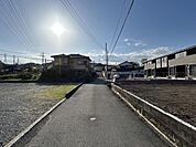 南側道路（認定外市道・42条2項道路）