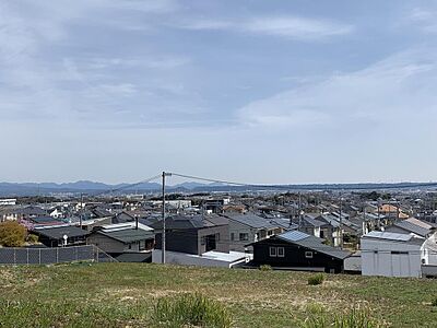 外観:敷地_北東方面を望む 外観:敷地_北東方面を望む