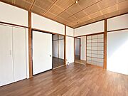 西側洋室6帖