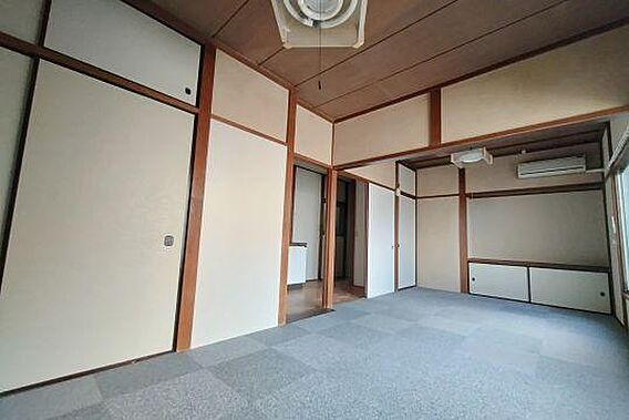現在空室の室内...