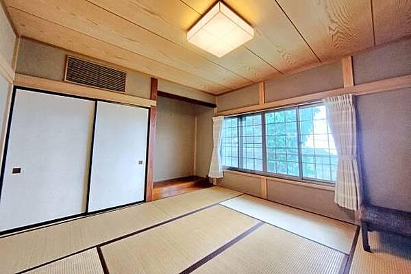 和室を拡大表示