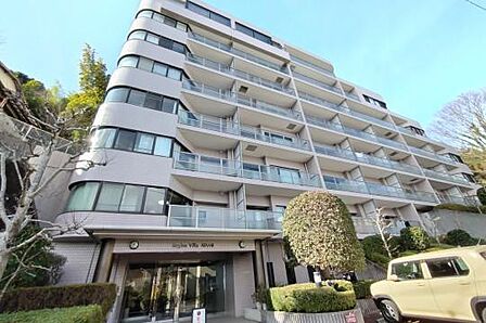 来宮駅徒歩9分、利便性を備えた温泉大浴場付リゾートMS