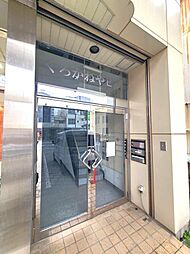 3 / 3