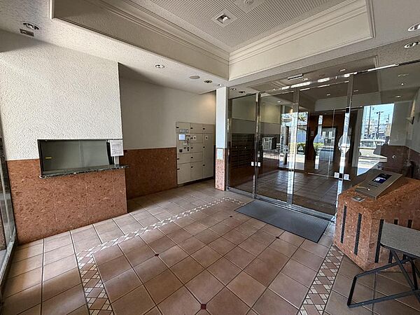 エントランスを拡大表示