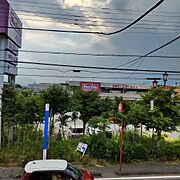 道を挟んでマックスバリュ富士岡店