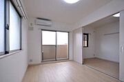 LDKは、照明とエアコン付きです。
