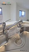 浄水機能（カートリッジ式）付きのシャワー水栓！大きなシンクとの相性がとっても良いです！