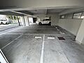1階　駐車場　...