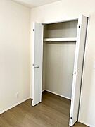 ◆すべてのお部屋にはクローゼットが付いているのでお部屋が広く使えます！現地で体感してみてください♪